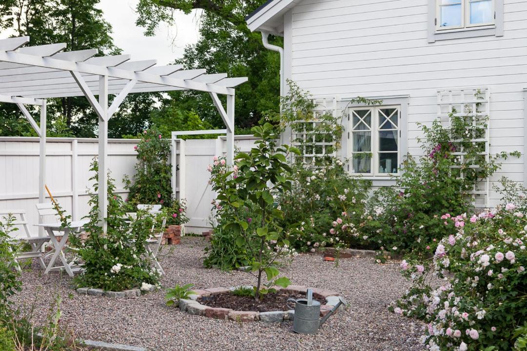 Vallby Cottage Enköping Dış mekan fotoğraf