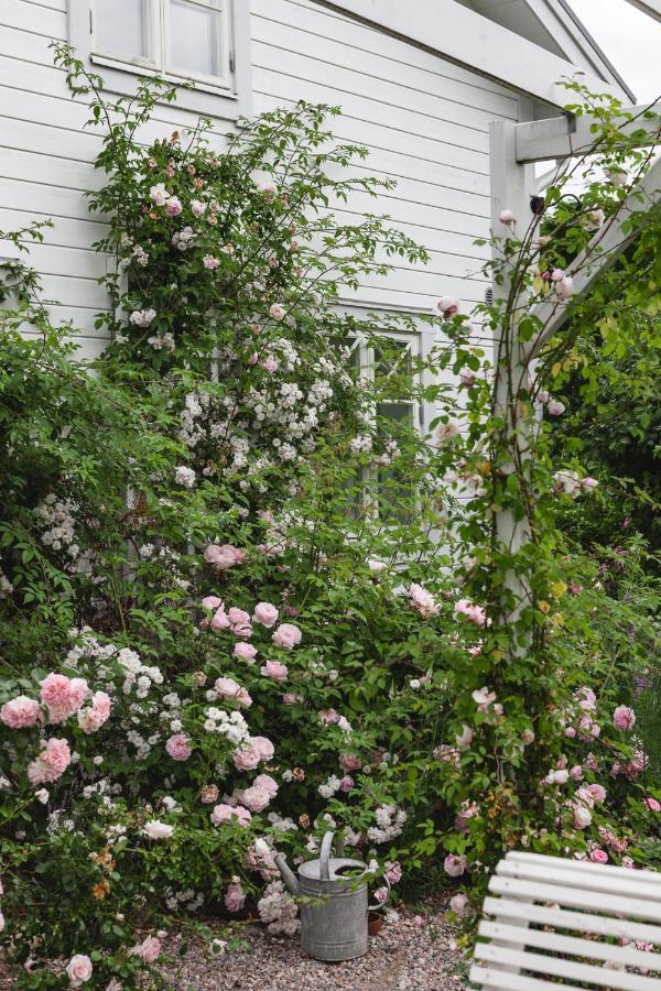 Vallby Cottage Enköping Dış mekan fotoğraf