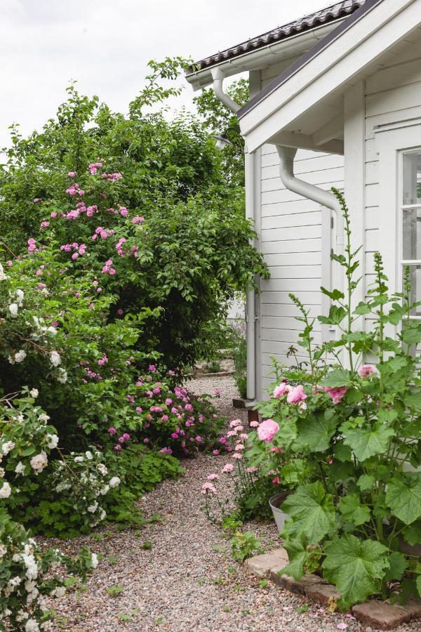 Vallby Cottage Enköping Dış mekan fotoğraf